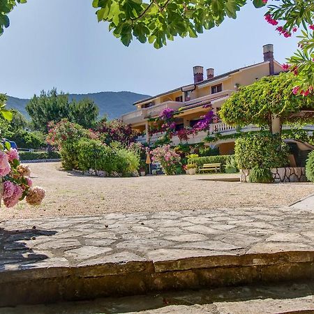 Apartmani Mavrinac Nerezine Exteriér fotografie
