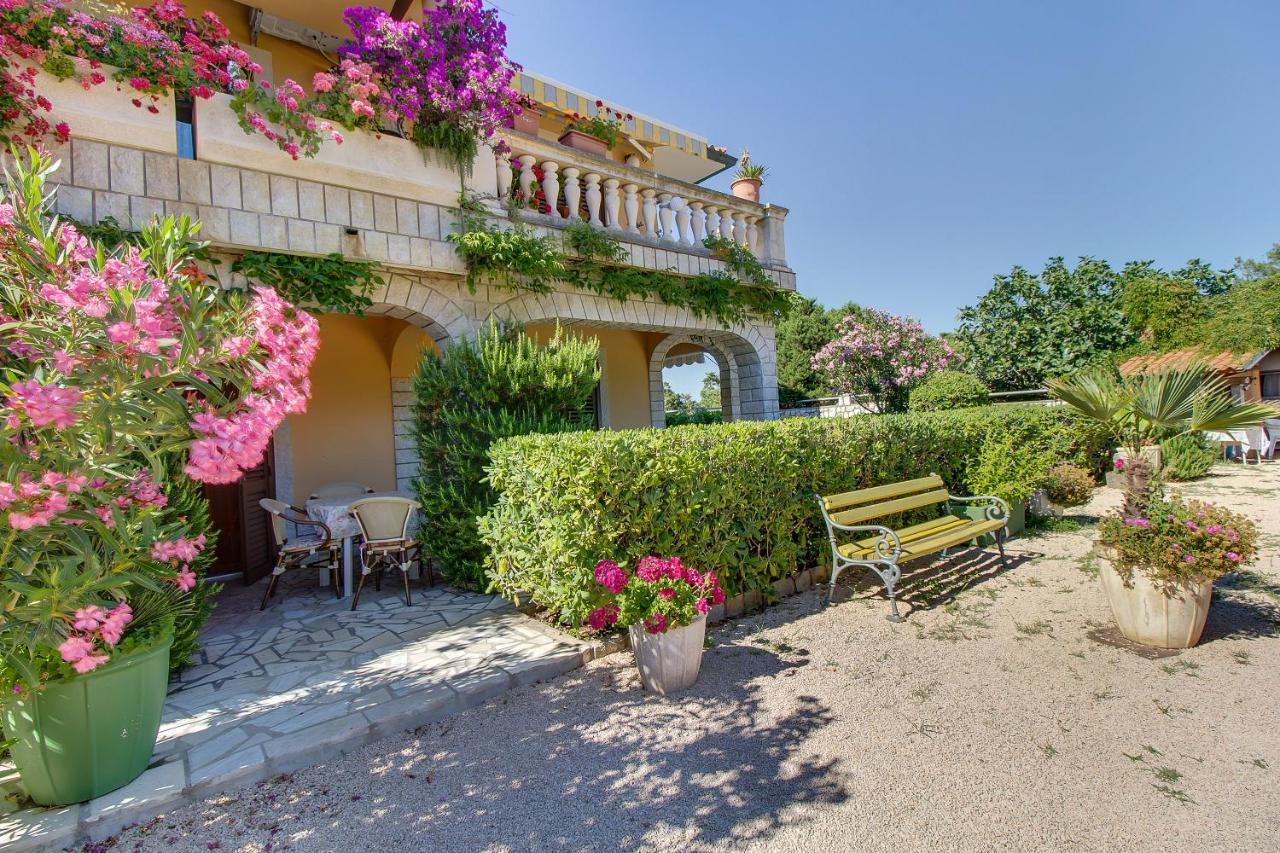 Apartmani Mavrinac Nerezine Exteriér fotografie