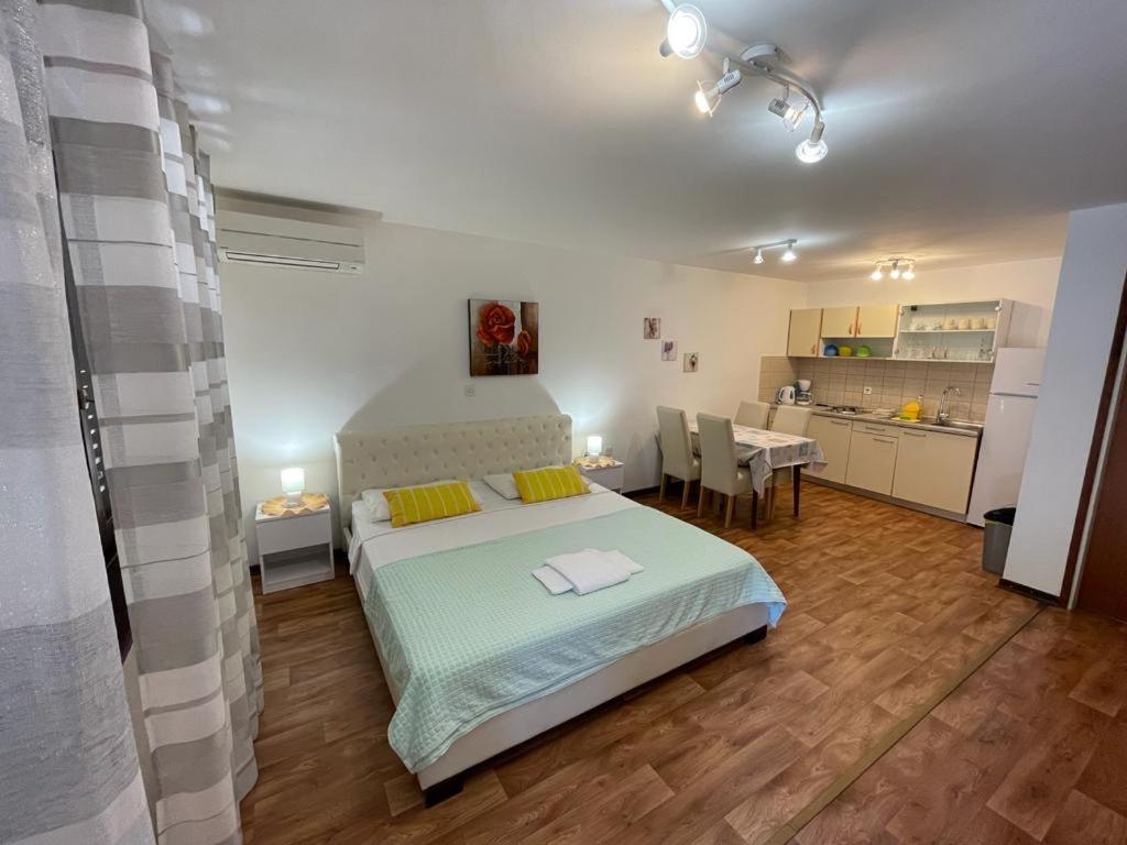 Apartmani Mavrinac Nerezine Pokoj fotografie